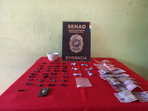 SENAD anula foco de chespi y cocaína manejado por una mujer en Presidente Franco